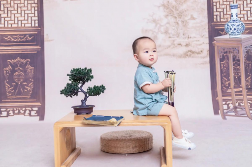 日喀则宝宝肚子疼怎么回事